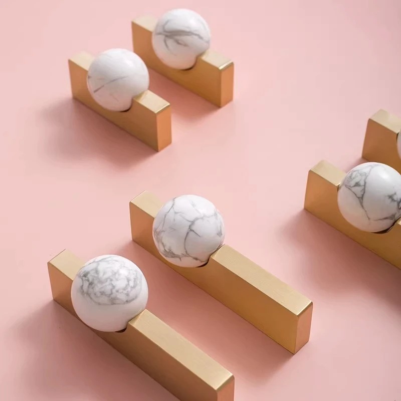 Белый хрустальный шар + латунн – обзор и цена Furniture Hardware Drop Pulls